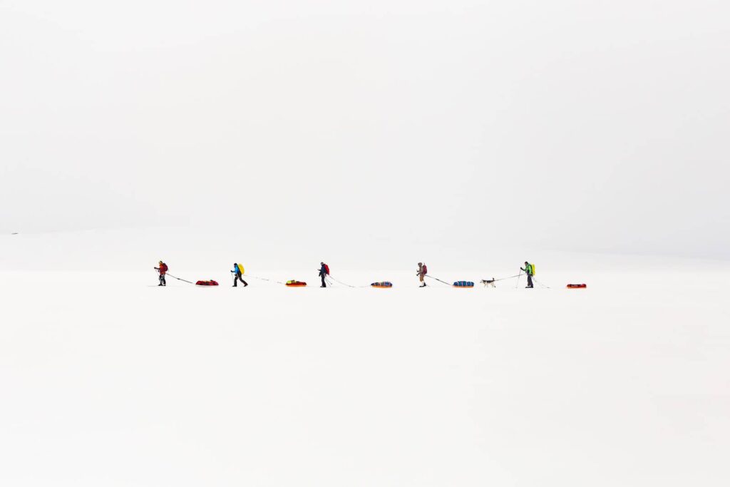 We are experts within ski crossing expeditions and our force is smaller groups to maximize the experience.