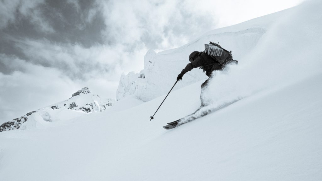 Ski touring on best powder snow on Svalbard with Backyard Svalbard