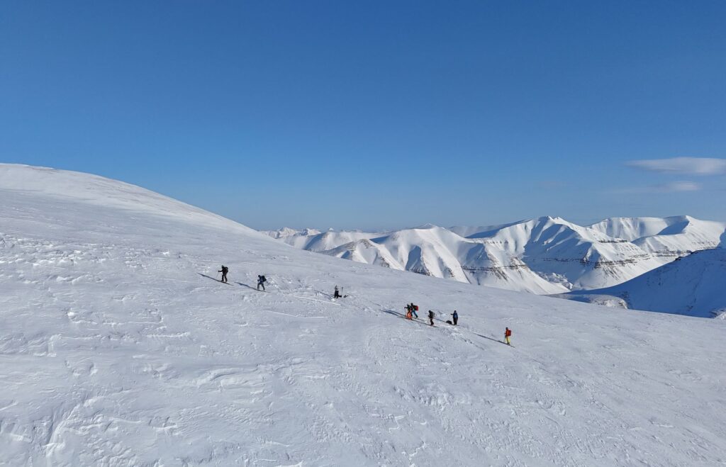 Svalbard ski camp expepdition in Bünsow land