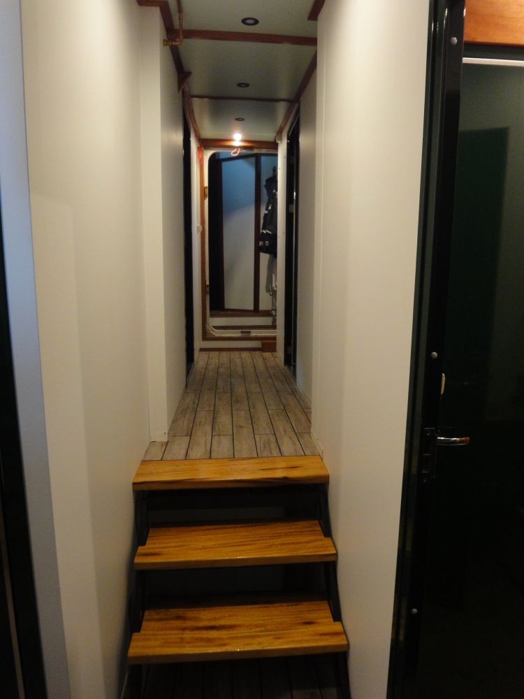 Sailing expedition on Svalbard with Ocean Sherpa