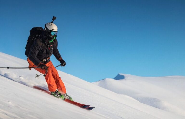 Don't miss out on the most amazing ski touring and sailing expedition on Svalbard