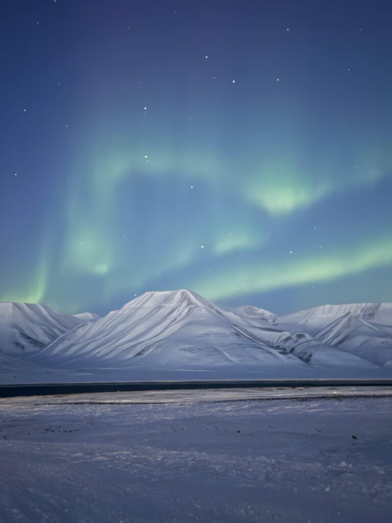 The best way to experience the northern lights is to have flexibility with a car - and not in big groups.