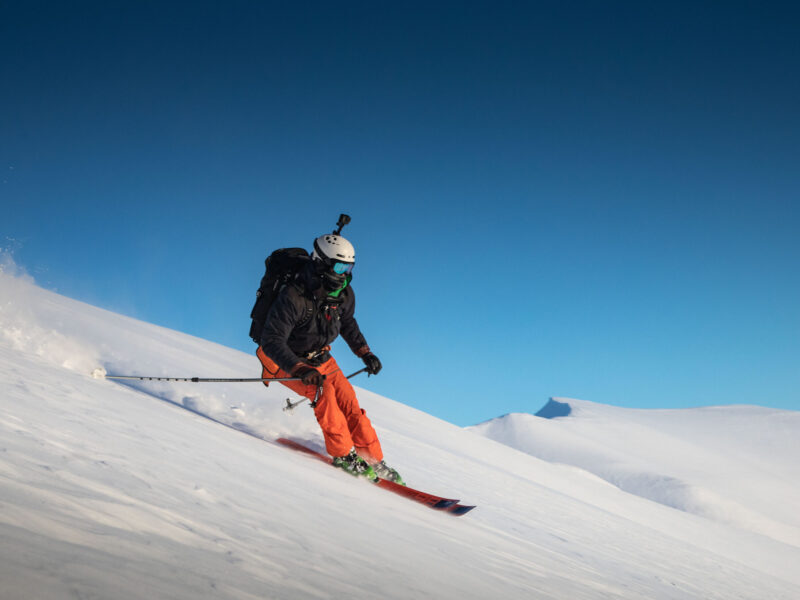 Ski touring and snowmobile adventure in Svalbard with Backyard Svalbard