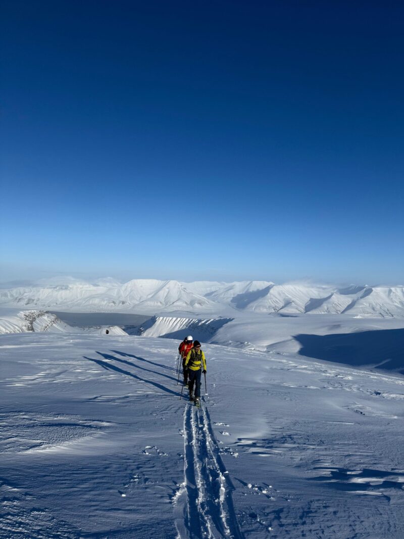 Arctic backcountry experience from the norternmost town in Svalbard