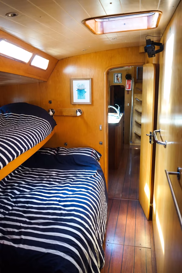 Intrepido cabin. Photo by Boreal Adventure Sailing